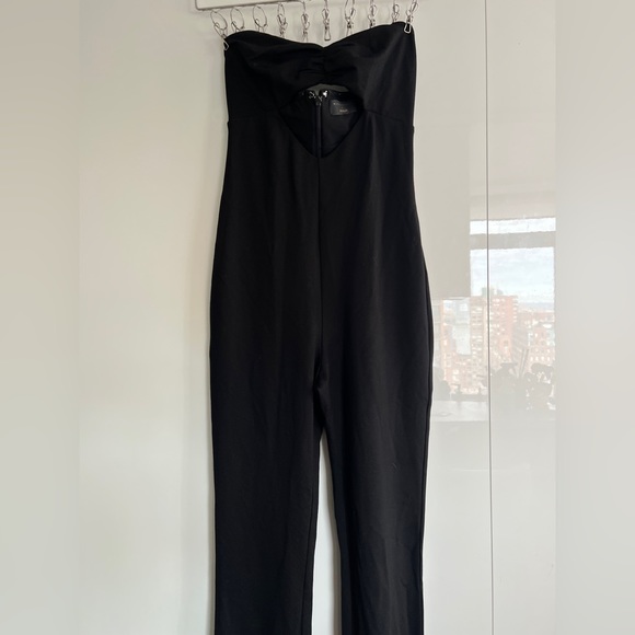 Michael Costello x Revolve cut-out flare jumpsuit - Picture 5 of 11